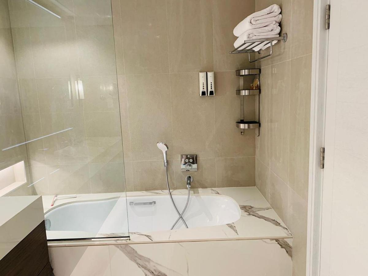 Luxury Sea View Address Hotel Apartment Fudzsejra Kültér fotó